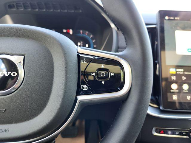 new 2025 Volvo XC90 car, priced at $61,795