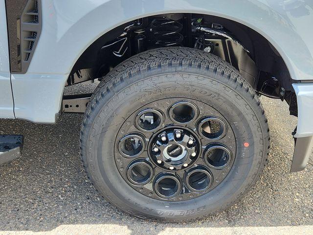 new 2025 Ford F-350 car, priced at $91,820