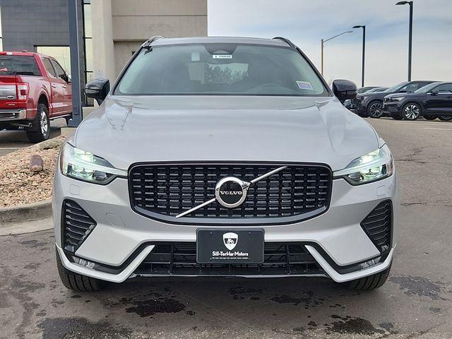 new 2025 Volvo XC60 car