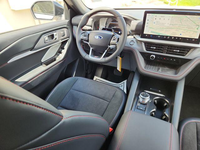 new 2025 Ford Explorer car, priced at $59,225