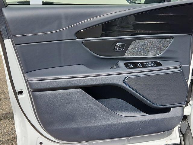 new 2024 Lincoln Nautilus car, priced at $52,935
