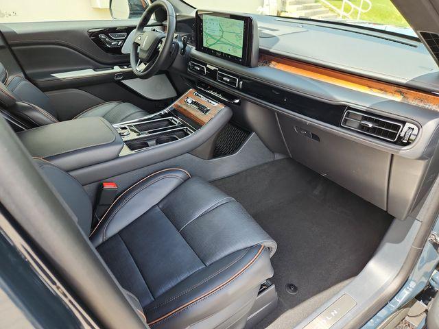 new 2025 Lincoln Aviator car, priced at $89,670