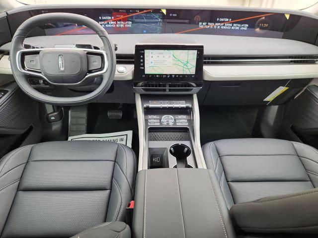 new 2025 Lincoln Nautilus car, priced at $51,093