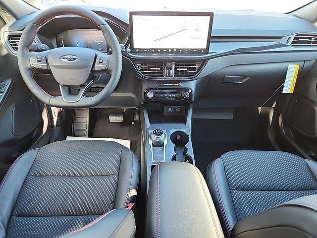 new 2025 Ford Escape car, priced at $32,038