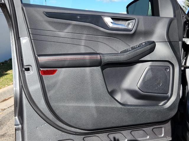 new 2025 Ford Escape car, priced at $32,038