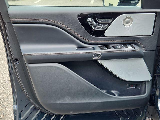 new 2025 Lincoln Aviator car, priced at $85,470