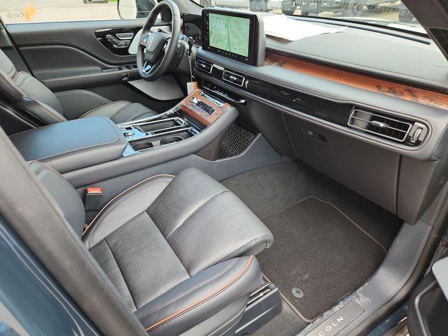 new 2025 Lincoln Aviator car, priced at $85,470