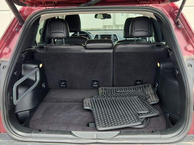 used 2018 Jeep Cherokee car, priced at $21,110