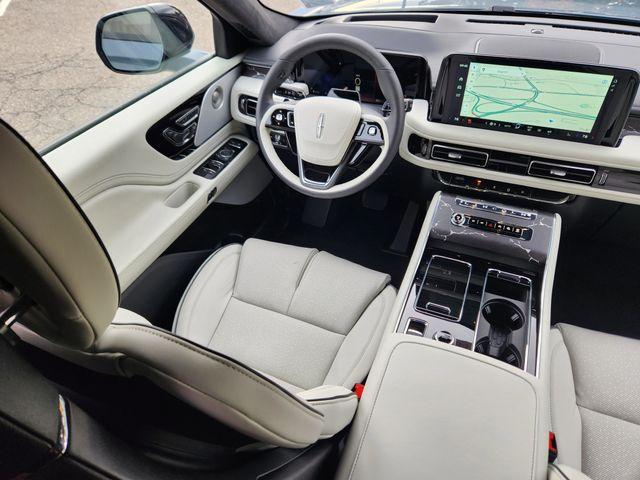 new 2026 Lincoln Aviator car