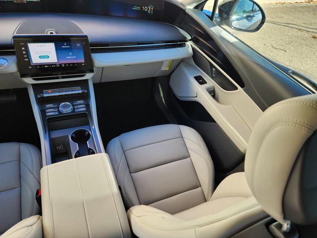 new 2026 Lincoln Nautilus car