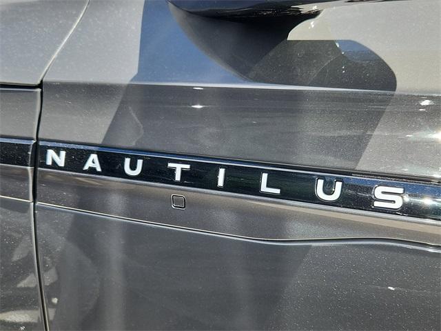 new 2025 Lincoln Nautilus car, priced at $73,679