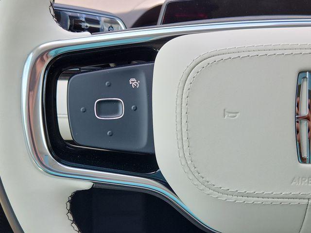 new 2025 Lincoln Nautilus car, priced at $73,679