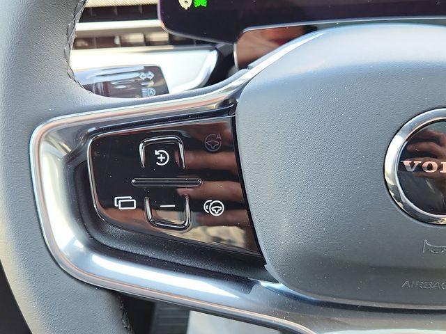 new 2025 Volvo EX90 car, priced at $93,345