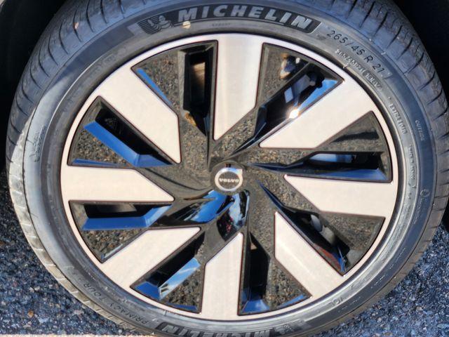 new 2025 Volvo EX90 car, priced at $80,395