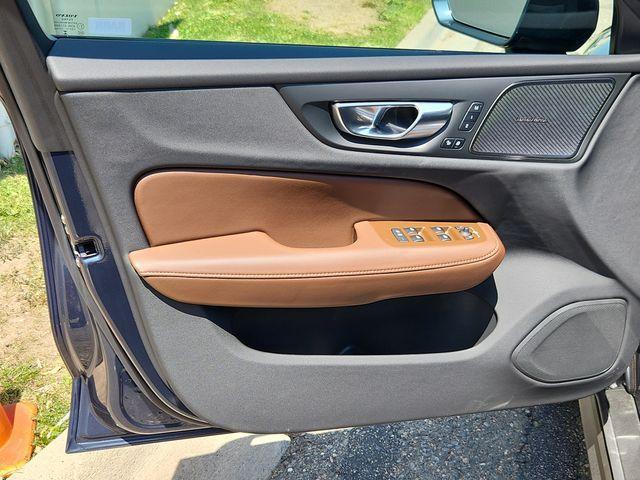 new 2026 Volvo V60 Cross Country car