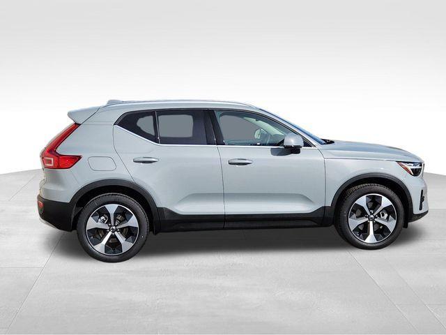 used 2025 Volvo XC40 car, priced at $36,350