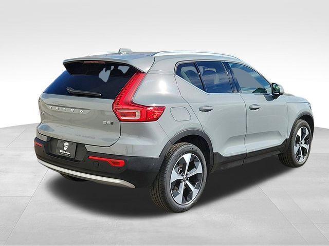 used 2025 Volvo XC40 car, priced at $36,350