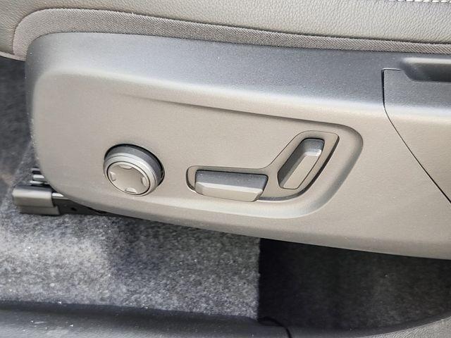 used 2025 Volvo XC40 car, priced at $36,350