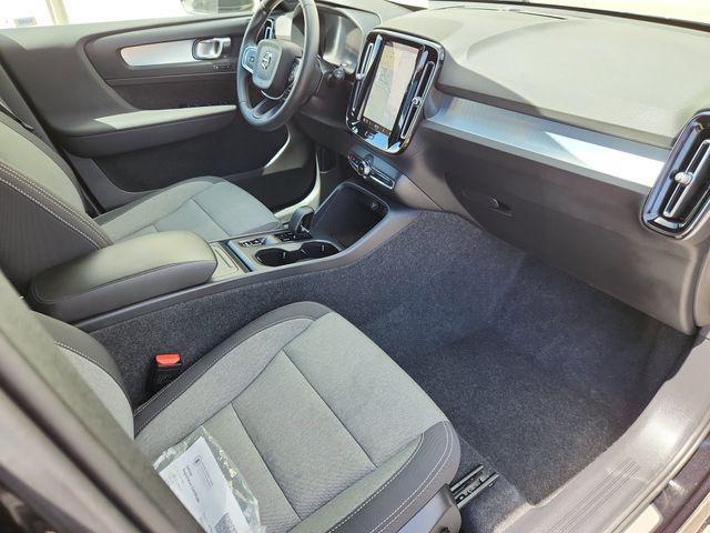 used 2025 Volvo XC40 car, priced at $33,450