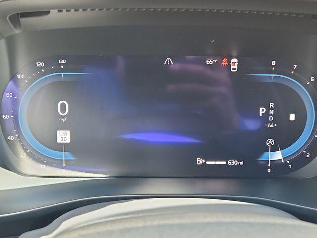 used 2025 Volvo XC40 car, priced at $33,450