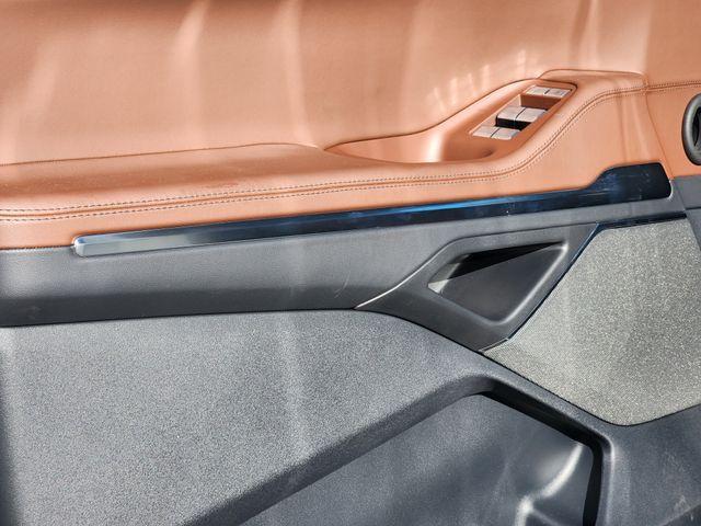 new 2025 Lincoln Navigator car, priced at $101,360