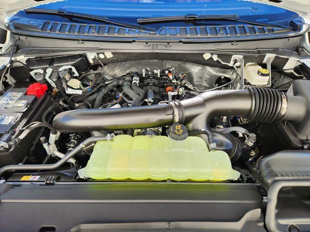 new 2025 Lincoln Navigator car, priced at $101,360