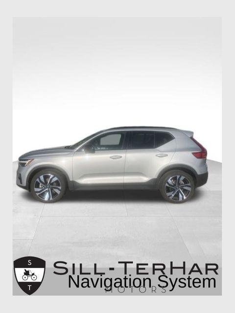 used 2023 Volvo XC40 car, priced at $30,430