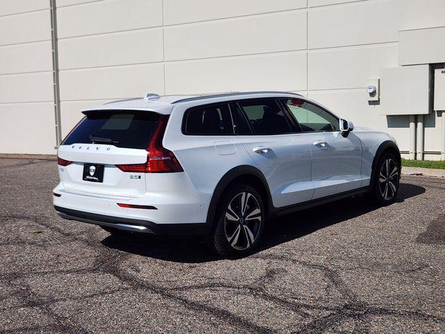 new 2026 Volvo V60 Cross Country car