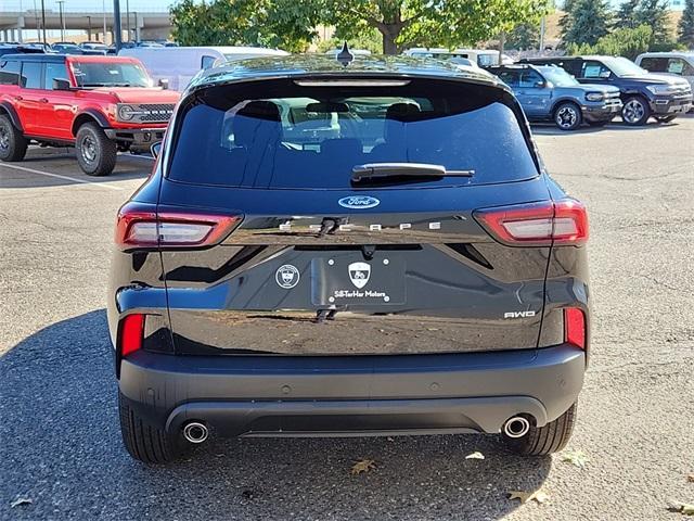 new 2025 Ford Escape car, priced at $31,175