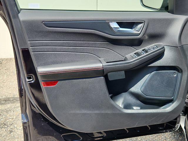 new 2025 Ford Escape car, priced at $27,375