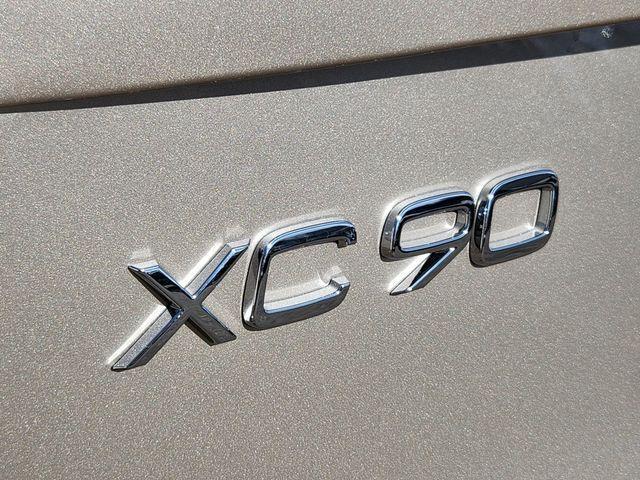 new 2026 Volvo XC90 Plug-In Hybrid car