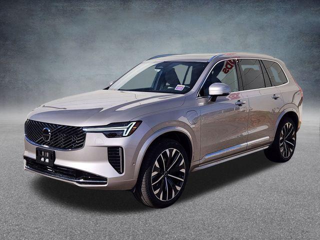 new 2026 Volvo XC90 Plug-In Hybrid car