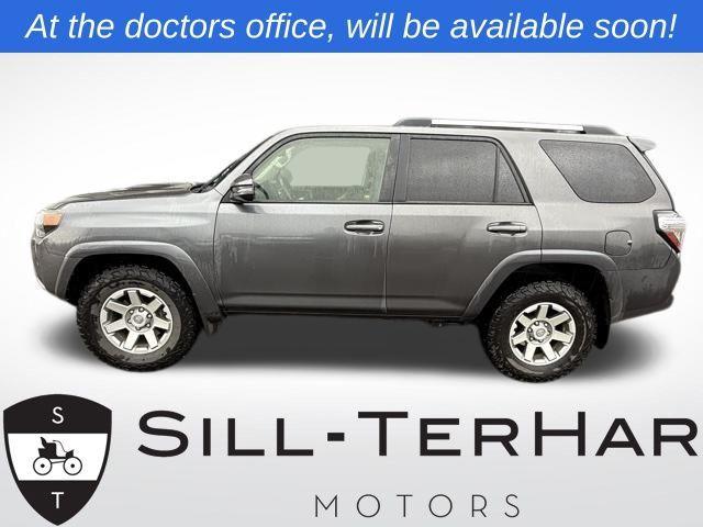 used 2016 Toyota 4Runner car, priced at $27,510