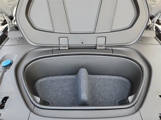 new 2025 Volvo EX40 car, priced at $54,545