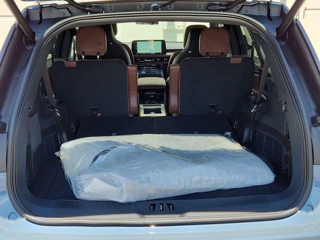 new 2025 Lincoln Aviator car, priced at $82,976
