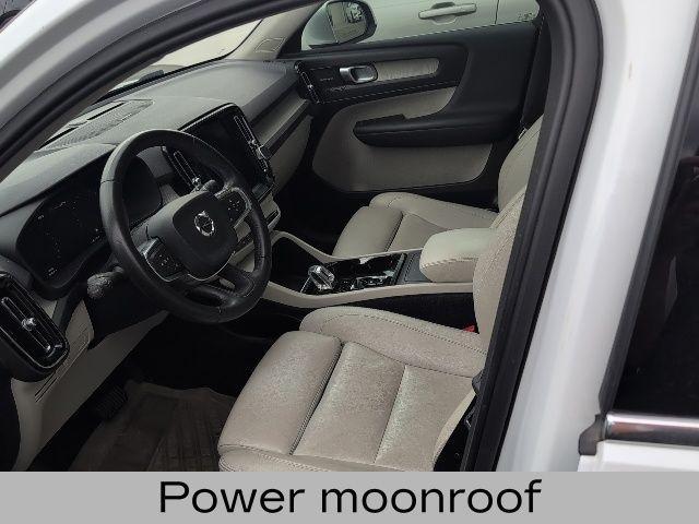 used 2019 Volvo XC40 car, priced at $20,810