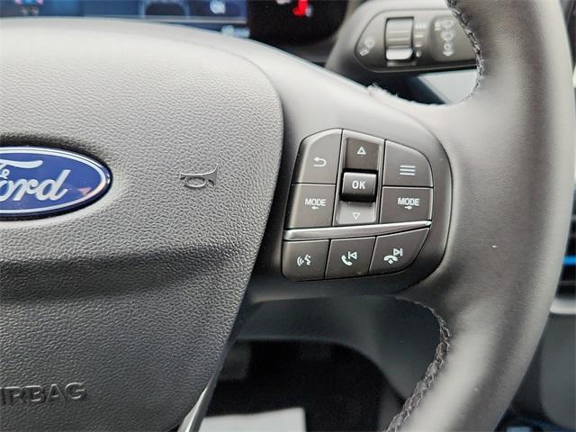 new 2025 Ford Maverick car, priced at $33,946
