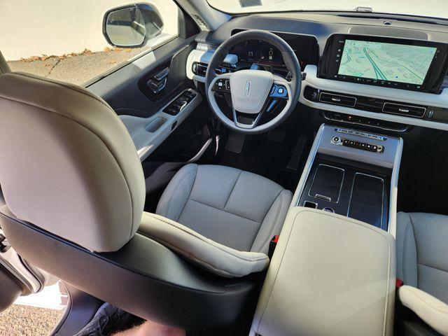 new 2026 Lincoln Aviator car