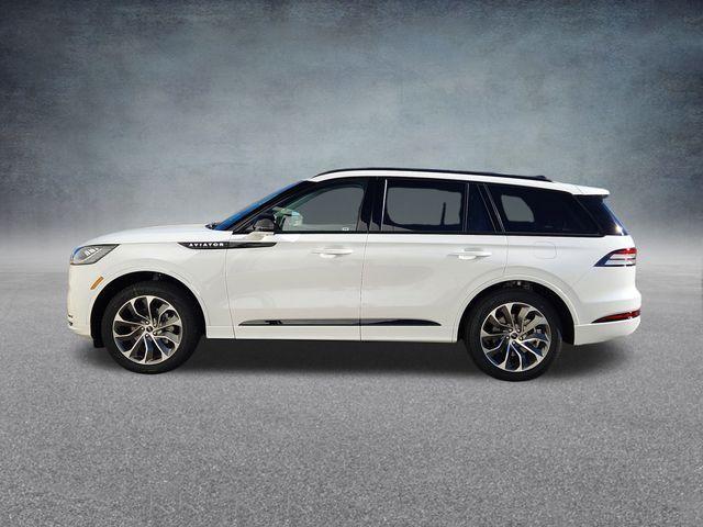 new 2026 Lincoln Aviator car