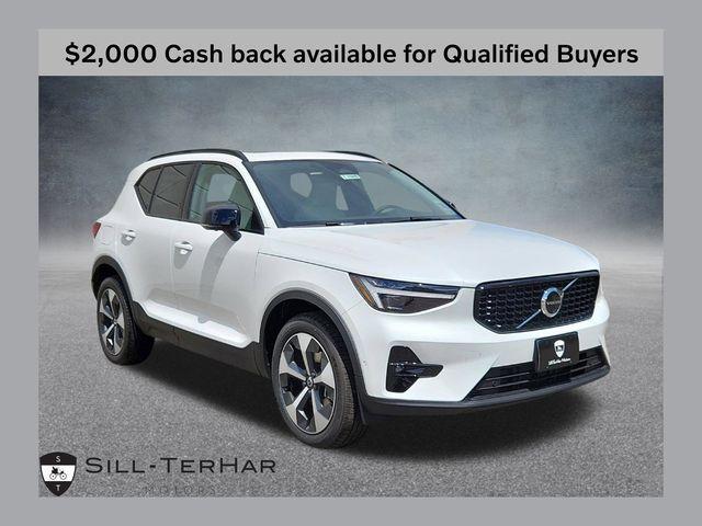 new 2026 Volvo XC40 car