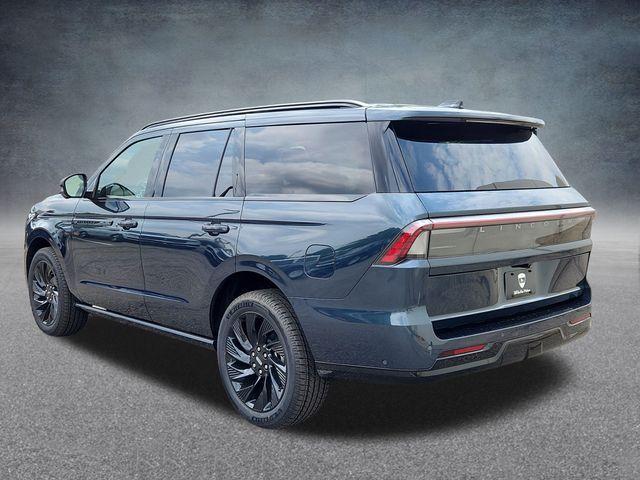 new 2025 Lincoln Navigator car, priced at $101,417