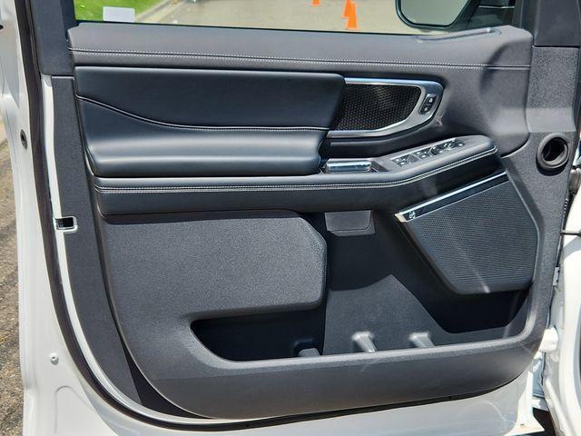 new 2025 Ford Expedition Max car, priced at $87,155