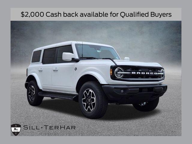 new 2025 Ford Bronco car, priced at $45,630