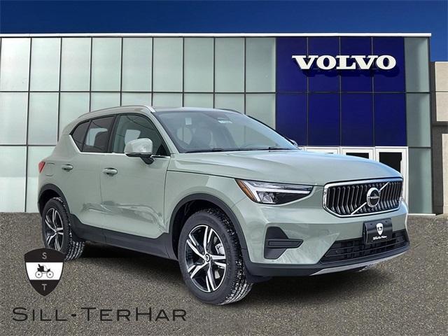 new 2025 Volvo XC40 car, priced at $43,500