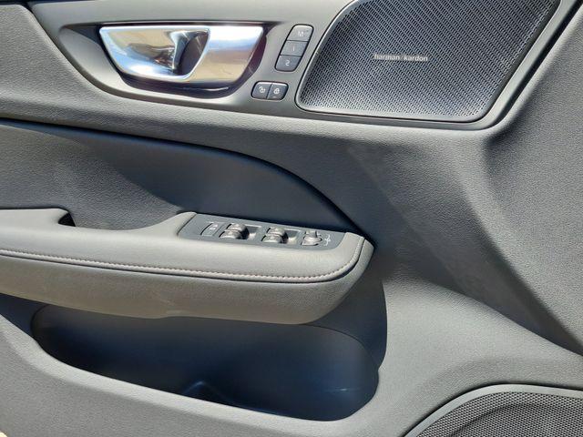 new 2025 Volvo V60 Cross Country car, priced at $59,025