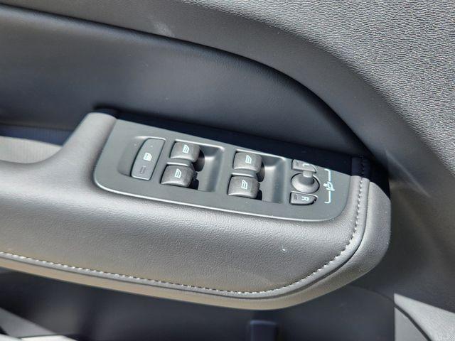 new 2025 Volvo XC60 car, priced at $49,095