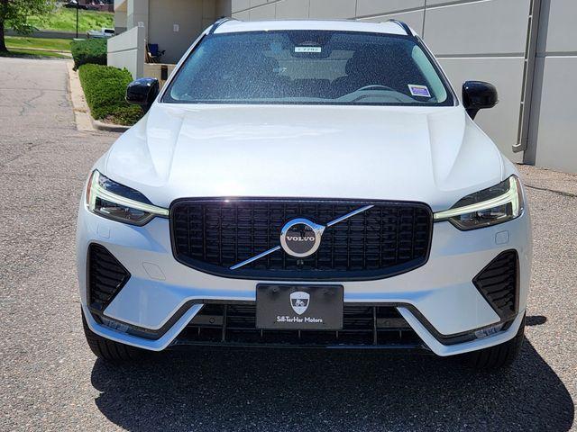 new 2025 Volvo XC60 car, priced at $49,095