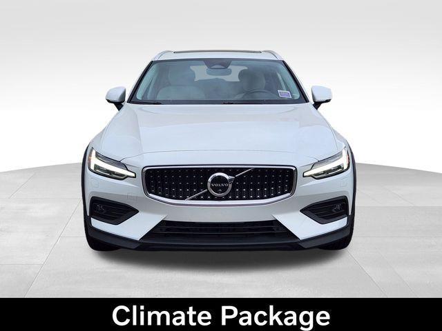 used 2024 Volvo V60 Cross Country car, priced at $39,850