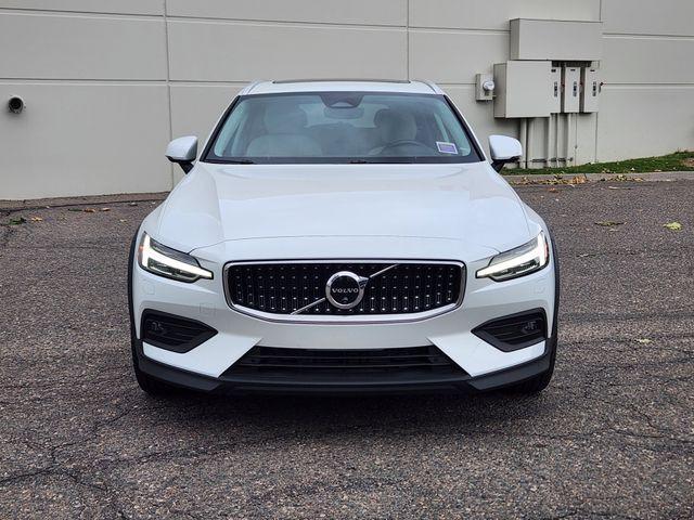 used 2024 Volvo V60 Cross Country car, priced at $44,950