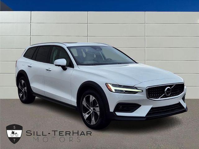 used 2024 Volvo V60 Cross Country car, priced at $44,950